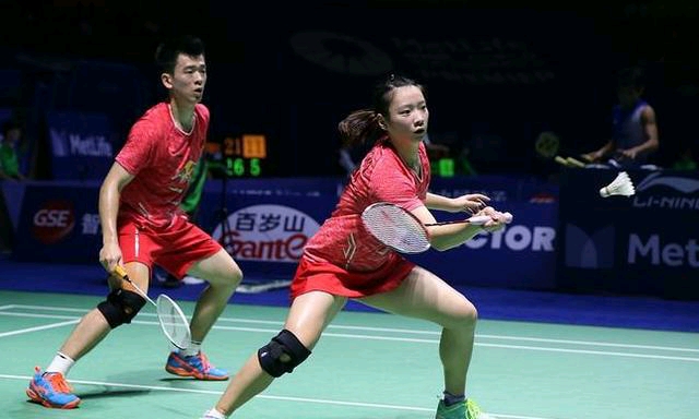 安东内拉祝贺梅西获奖：恭喜你亲爱的，你无与伦比