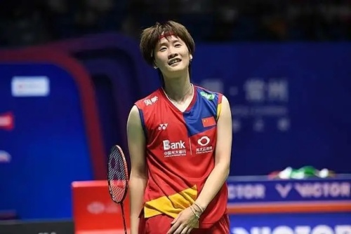 同时保持与 同时保持与