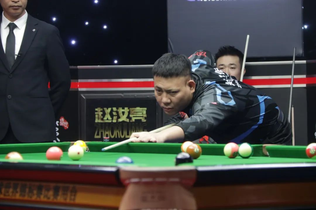 同时也是球 同时也是球