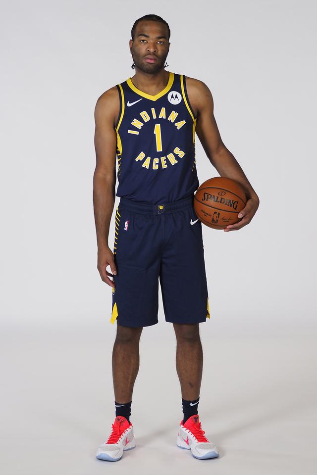 他不是需要 他不是需要