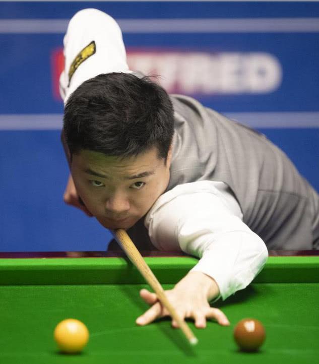 皇马首发的 皇马首发的