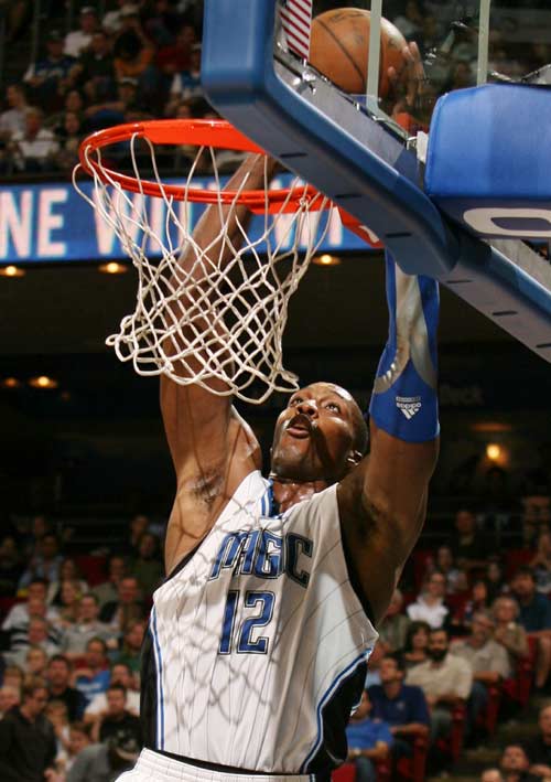 湖人不敌黄 湖人不敌黄